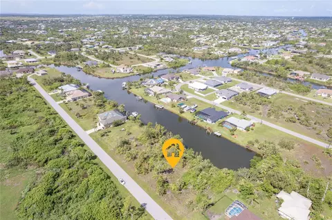 9359 Athel Dr, Port Charlotte, FL 33981