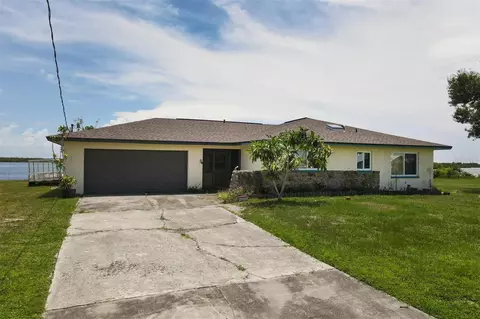 3316 Peace River Dr, Punta Gorda, FL 33983