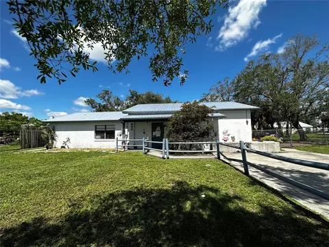 805 N Robert Ave, Arcadia, FL 34266 photo 1