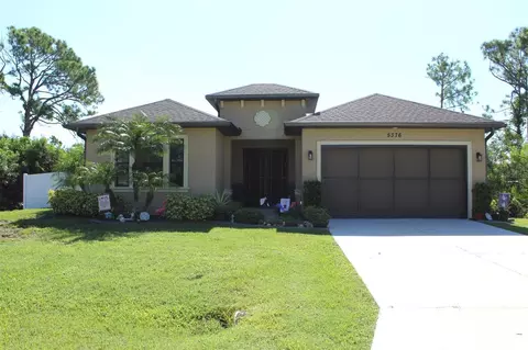 5376 Mahoney St, Port Charlotte, FL 33981