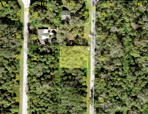 179 Cayuga St, Port Charlotte, FL 33954