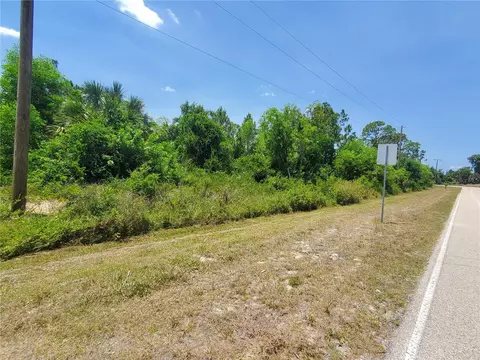 12275 Graffiti Dr, Punta Gorda, FL 33955
