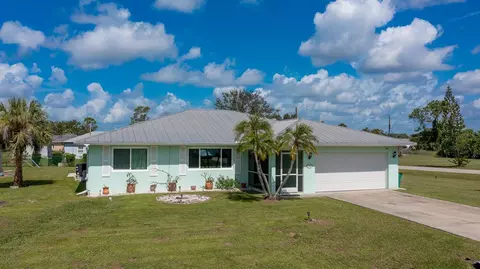 564 Beal St NW, Port Charlotte, FL 33952