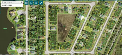 119 Wright Dr, Rotonda West, FL 33947