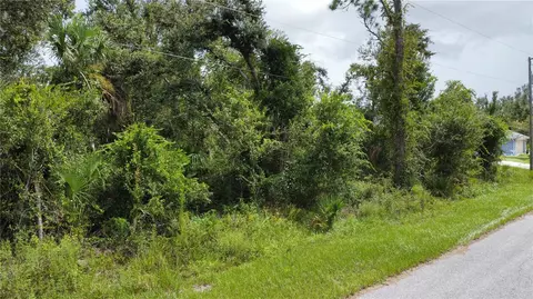 Nadasky Avenue, North Port, FL 34288