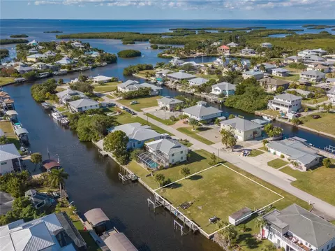 24277 Buccaneer Blvd, Punta Gorda, FL 33955