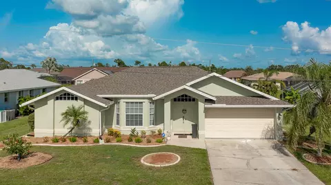 2318 Prague Ln, Punta Gorda, FL 33983
