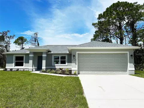 2725 Pecan St, North Port, FL 34287
