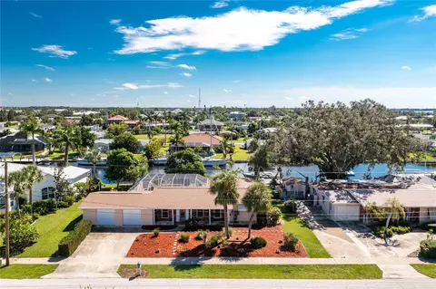 125 Small St SE, Port Charlotte, FL 33952