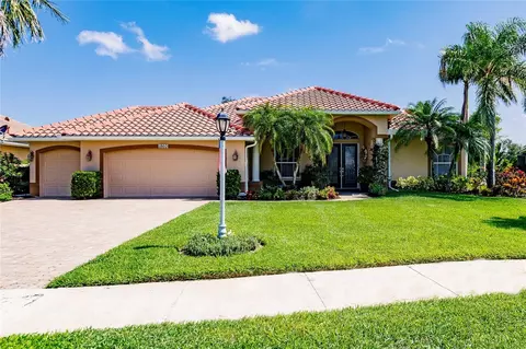 1860 Coconut Palm Cir, North Port, FL 34288