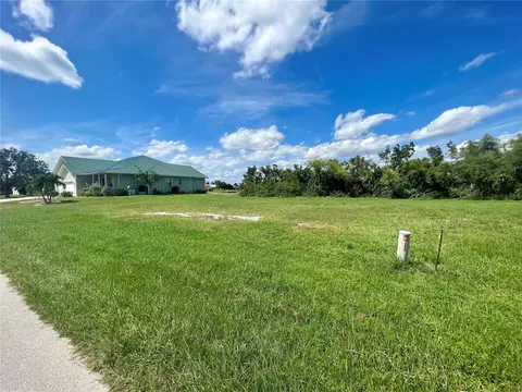 2324 Padre Island Dr, Punta Gorda, FL 33950