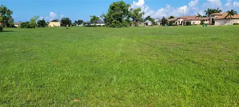 17318 Vagabond Cir, Punta Gorda, FL 33955