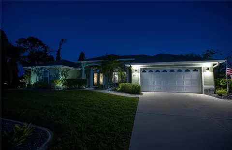 2322 Cedarwood St, Port Charlotte, FL 33948