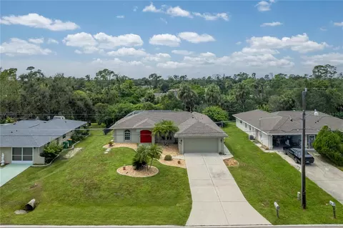477 Dorchester St, Port Charlotte, FL 33954