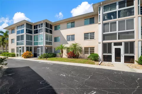 200 The Esplanade N #B20, Venice, FL 34285
