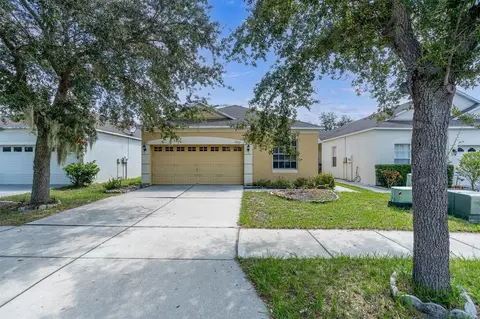 1832 Atlantic Dr, Ruskin, FL 33570