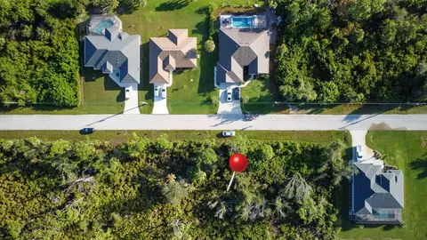 13425 Yager Ln, Port Charlotte, FL 33981