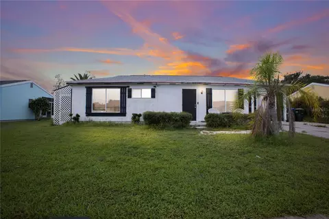 6757 Carovel Ave, North Port, FL 34287
