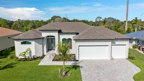 7429 S Seagrape Rd, Punta Gorda, FL 33955