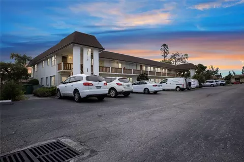 1 Quails Run Blvd #6, Englewood, FL 34223