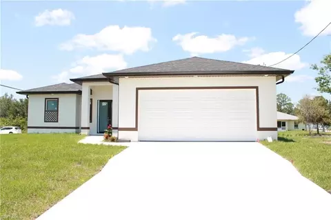 3908 8th St SW, Lehigh Acres, FL 33976