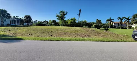 735 Sturgeon Pl, Punta Gorda, FL 33950
