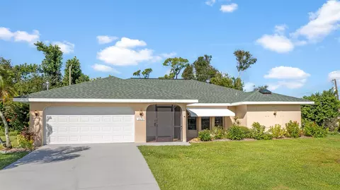 3473 Great Neck St, Port Charlotte, FL 33952