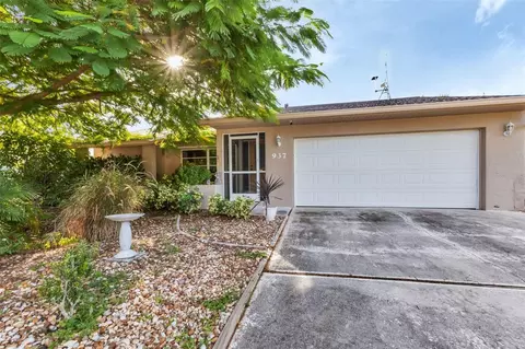 937 Chevy Chase St, Port Charlotte, FL 33948
