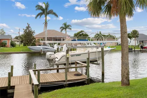 18547 Goodman Cir, Port Charlotte, FL 33948