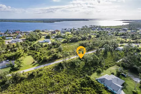 4169 Kirsten Ln, Port Charlotte, FL 33981