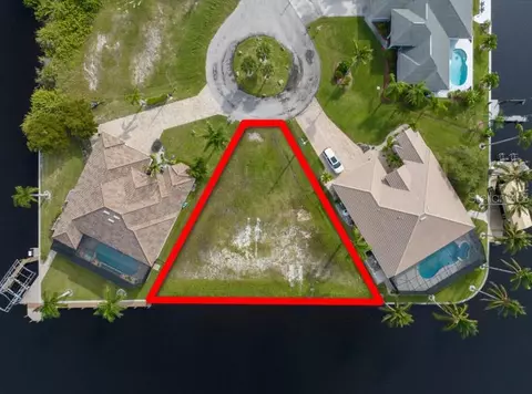 4115 NW 11th St, Cape Coral, FL 33993