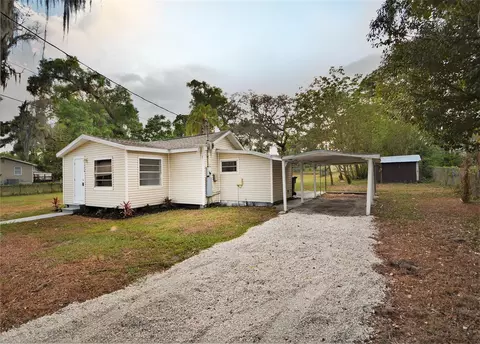 5220 Plum Ave, Seffner, FL 33584