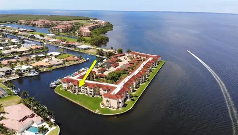 1 Colony Point Dr #4B, Punta Gorda, FL 33950