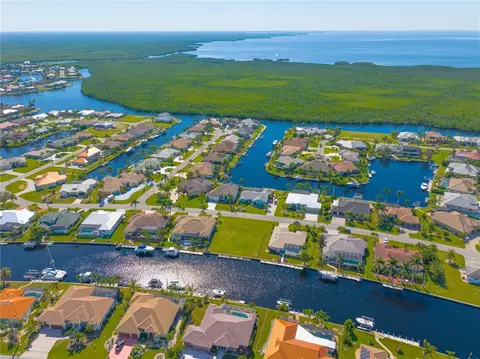 1536 Casey Key Dr, Punta Gorda, FL 33950