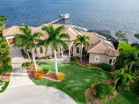 3001 Curry Ter, Port Charlotte, FL 33981