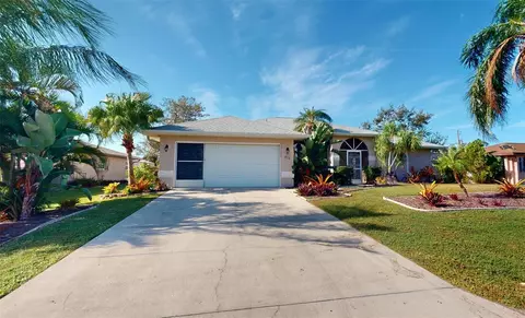 810 Forest Hill Ln NW, Port Charlotte, FL 33948