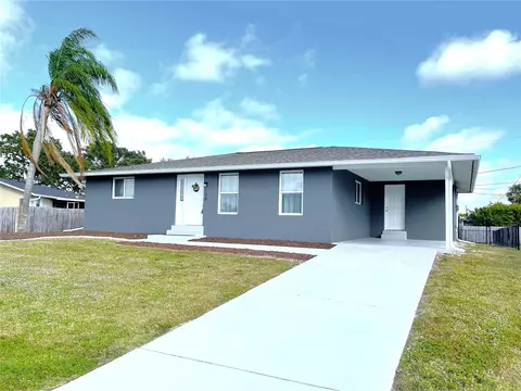 189 Chelsea Ct NW, Port Charlotte, FL 33952