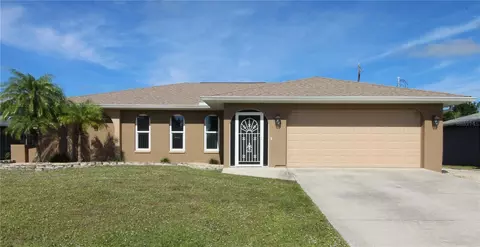 726 Calvert Ave NW, Port Charlotte, FL 33948