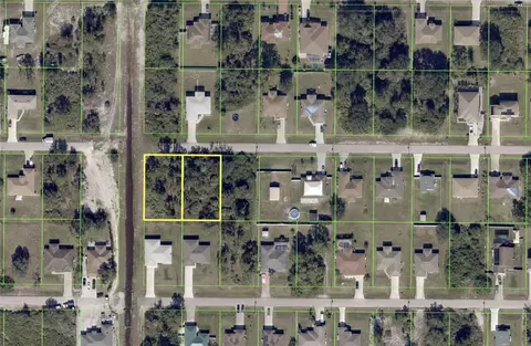 2523 2525 41st St W, Lehigh Acres, FL 33971