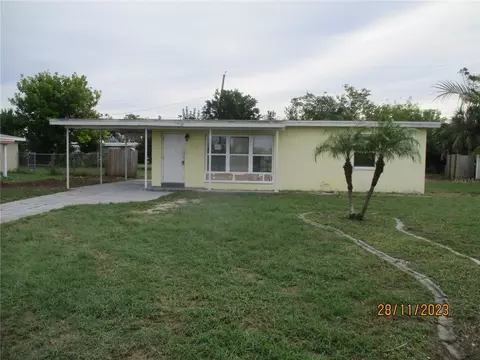 3692 Easy St, Port Charlotte, FL 33952