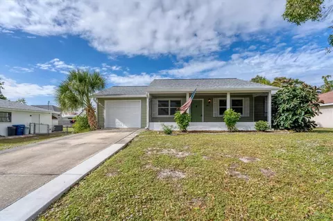 332 Drake Rd, Venice, FL 34293