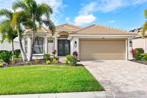 5119 Pine Shadow Ln, North Port, FL 34287