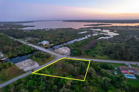 12120 Eisenhower Dr, Port Charlotte, FL 33953