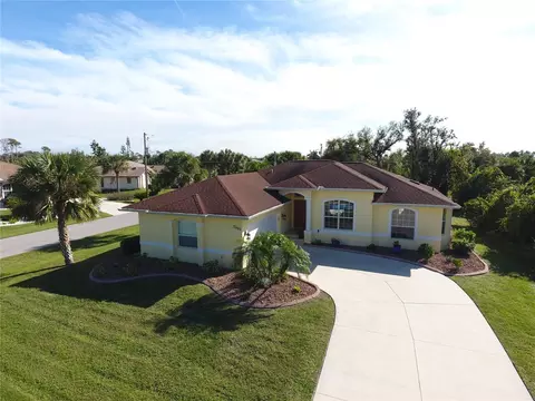 17485 Retriever Ave, Port Charlotte, FL 33948