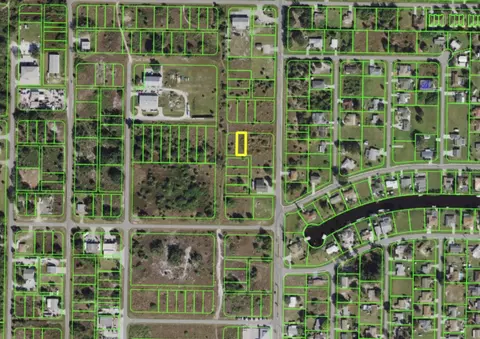 2492 Flotilla Dr, Punta Gorda, FL 33983