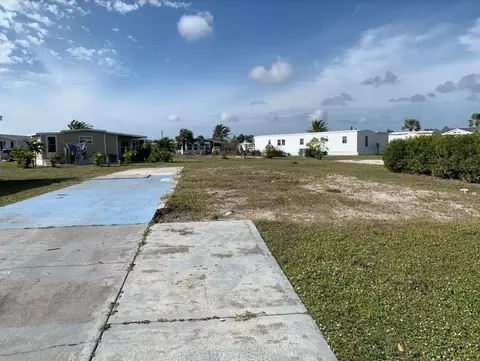 7399 Beckley St, Port Charlotte, FL 33981