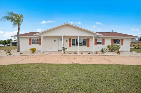 281 Skylark Ln NW, Port Charlotte, FL 33952