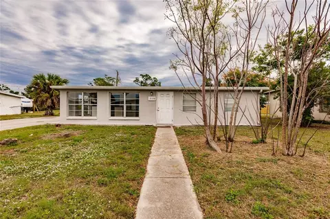 3196 Normandy Dr, Port Charlotte, FL 33952