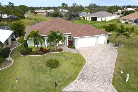 438 E Cashew, Punta Gorda, FL 33955