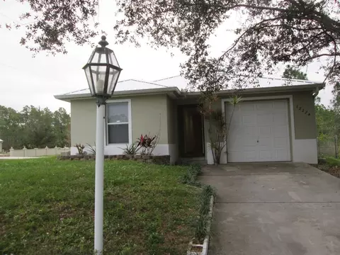12274 Los Olas Dr, Punta Gorda, FL 33955